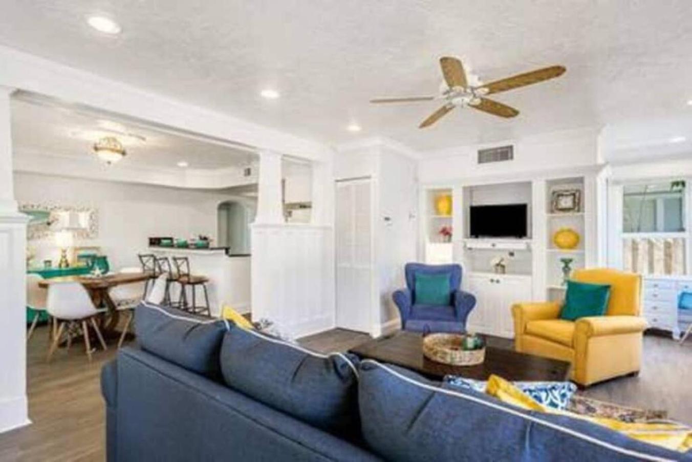 Olive Unit 1 By Pmi Apartment West Palm Beach